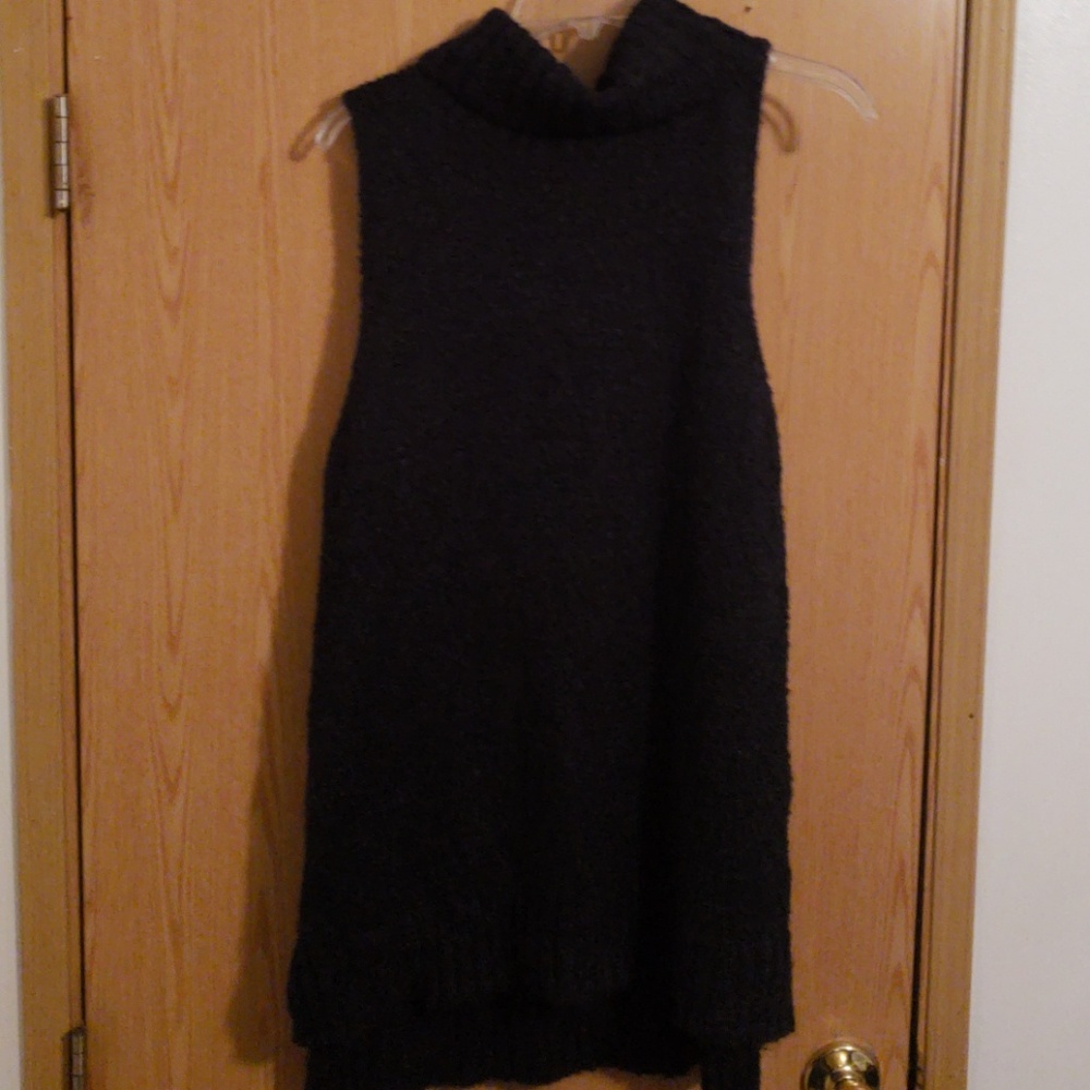 Forever 21 Scoop Neck Navy Blue Sweater Tunic